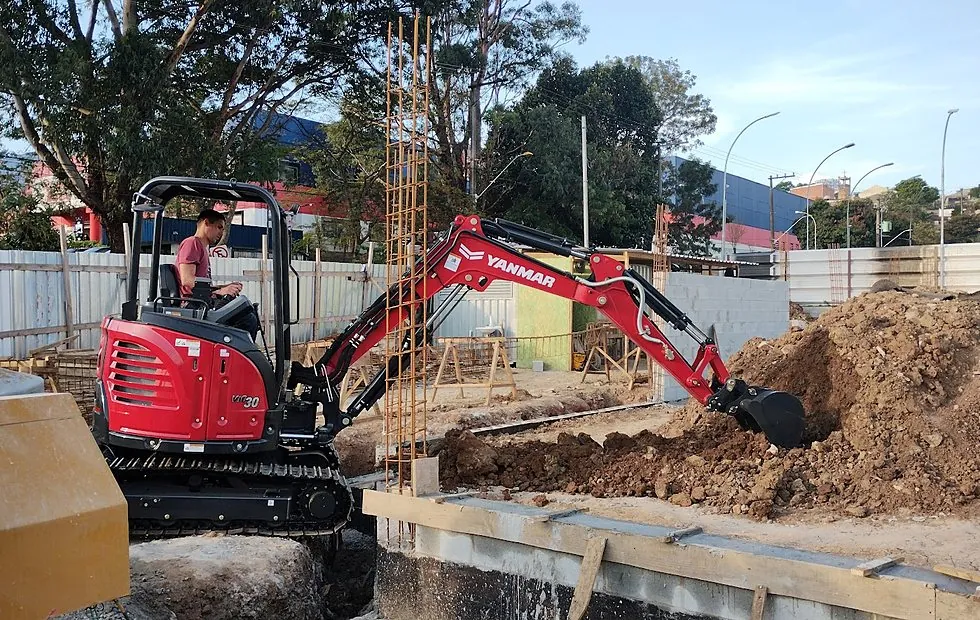 Movimentação de terra em obra da Zgrada
